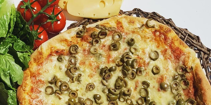 Pizza na odnos s sebou: průměr 32 cm, výběr z 24 druhů