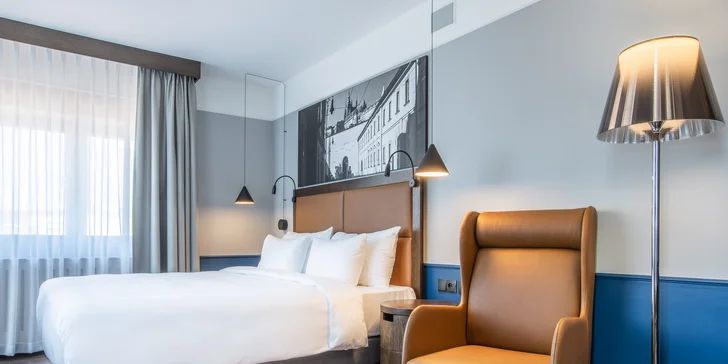 Moderní hotel v secesní budově blízko Václavského náměstí: snídaně i poukaz do baru