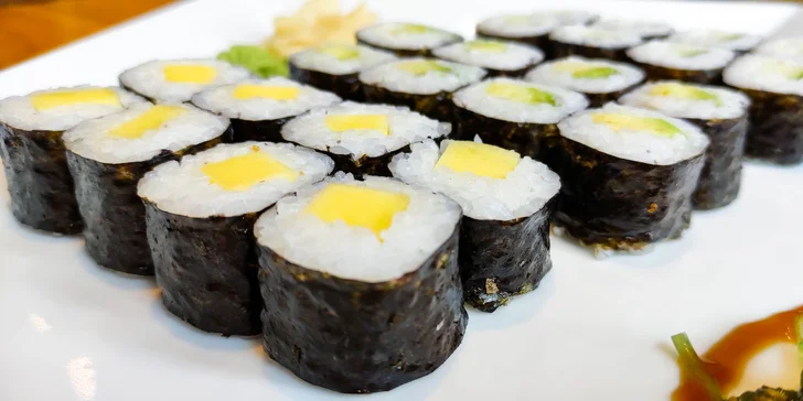 24 nebo 50 ks sushi pro milovníky ryb i vegetariány