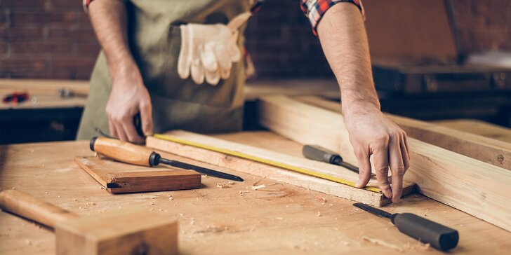 Naučte se pracovat se dřevem: jednodenní či víkendový truhlářský kurz