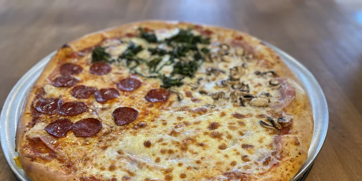 Pořádná italská dobrota: 1-2 pizzy o průměru 40 cm dle výběru ze spousty druhů