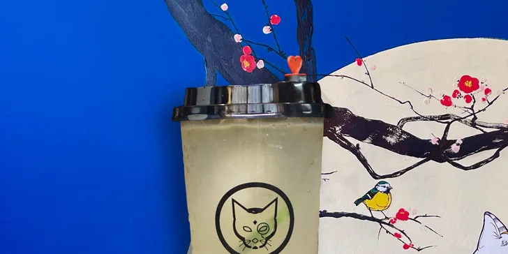 Střední či velký bubble tea nebo osvěžující perlivý ovocný čaj dle výběru