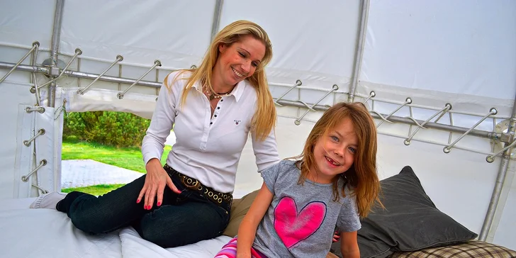 Romantika v přírodě nedaleko Vlašimi: pobyt v Cocoon Tree Bed se soukromou spa terasou