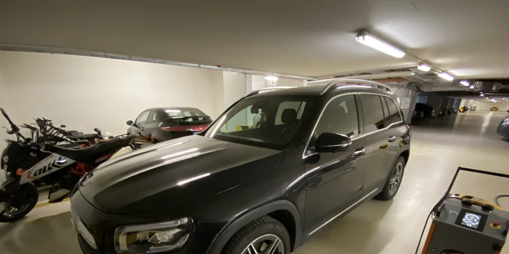 Automyčka až k vám domů: čištění exteriéru i interiéru vozidla kdekoli po Praze