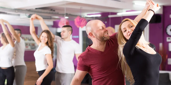 Taneční pro dospělé: kurz společenských tanců pro začátečníky i pokročilé