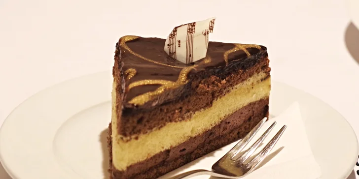 Třichodové menu dle výběru pro dva: vepřová panenka, filet ze pstruha i dančí pupek