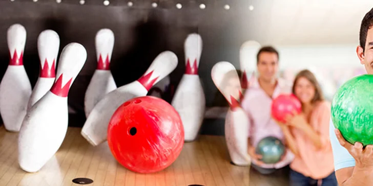 DVĚ hodiny bowlingu - koulejte o sto šest