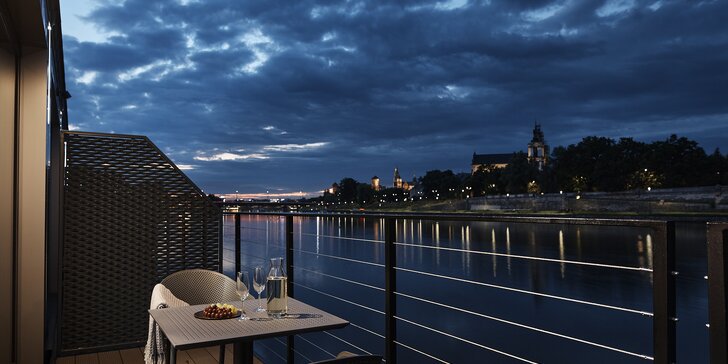 Netradiční pobyt v Krakově: moderní hotel na řece, možnost snídaní