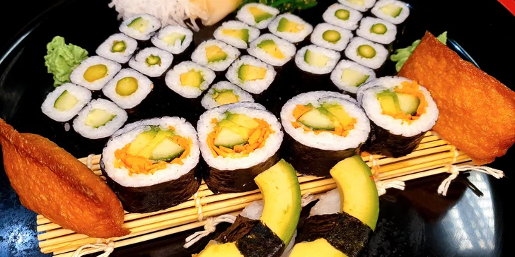 Sushi ve Zlíně: sety o 32 či 52 kouscích s lososem, chřestem, tofu, krevetami i úhořem