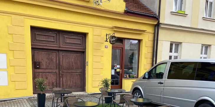 Trhané vepřové BBQ ve flaguettě a bramborové cripsy pro 1 nebo 2 osoby