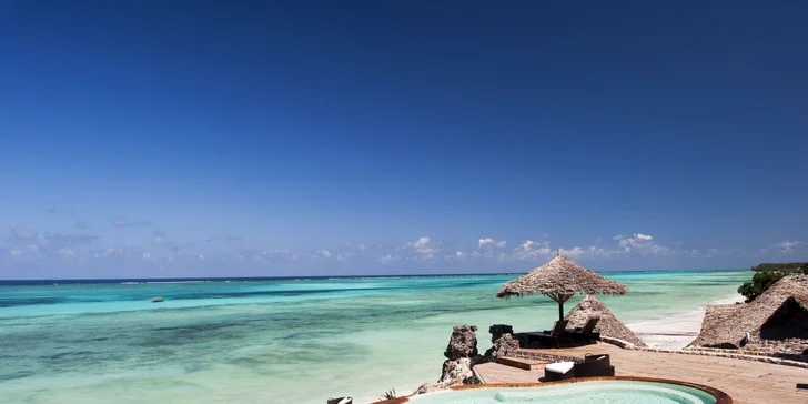 4*+ resort v africkém stylu na Zanzibaru: 6–12 nocí, hotel se 3 bazény a česky hovořícím delegátem