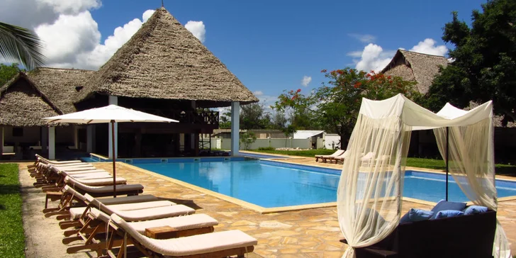 4*+ resort v africkém stylu na Zanzibaru: 6–12 nocí, hotel se 3 bazény a česky hovořícím delegátem