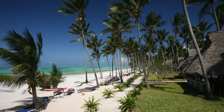 4*+ resort v africkém stylu na Zanzibaru: 6–12 nocí, hotel se 3 bazény a česky hovořícím delegátem