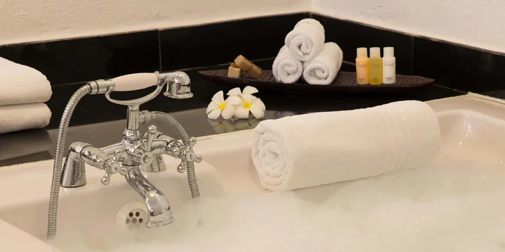 Luxusní 5* resort na Zanzibaru: 7-14 nocí, all inclusive, 4 bazény a lázně a česky hovoří delegát