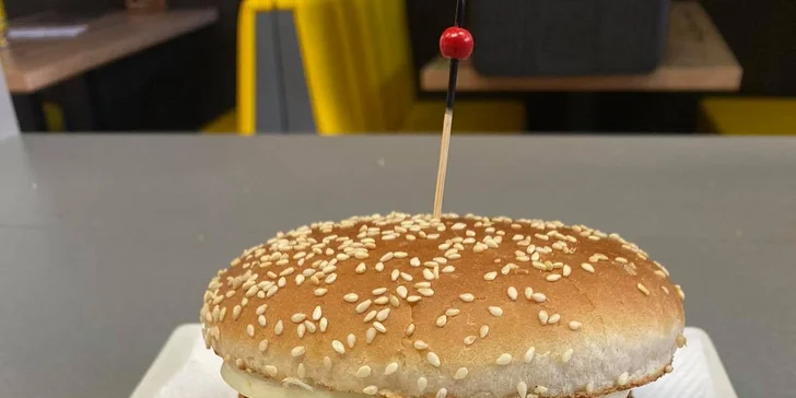 Burger napěchovaný trhaným vepřovým masem: pro 2 nebo 4 osoby, na odnos s sebou