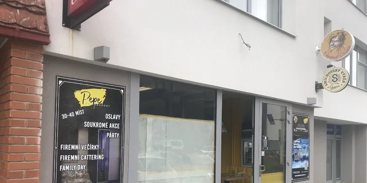 Burger napěchovaný trhaným vepřovým masem: pro 2 nebo 4 osoby, na odnos s sebou