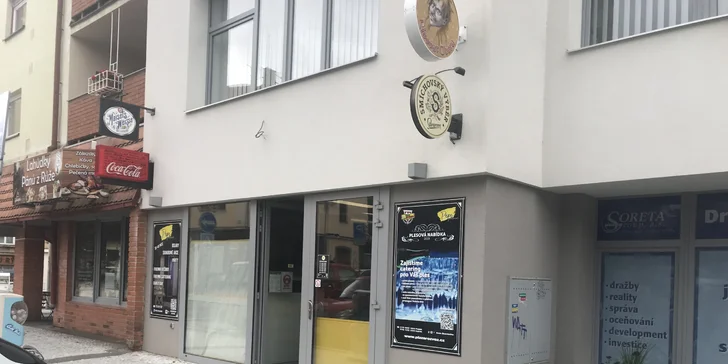 Burger napěchovaný trhaným vepřovým masem: pro 2 nebo 4 osoby, na odnos s sebou