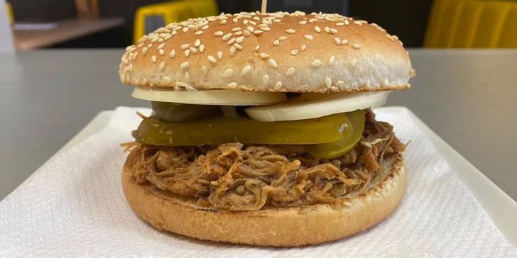 Burger napěchovaný trhaným vepřovým masem: pro 2 nebo 4 osoby, na odnos s sebou