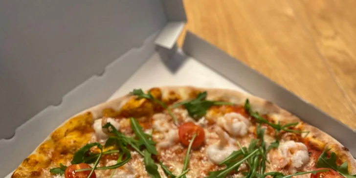 Dvě parádní pizzy o průměru 32 cm podle výběru z celkem 16 druhů