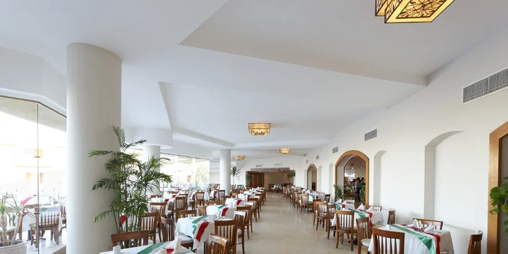 All inclusive dovolená v Egyptě: 5* plážový resort s bazény, včetně letenky