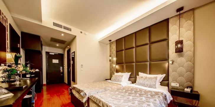 Romantika v centru Budapešti: Continental Hotel se snídaněmi a neomezeným wellness