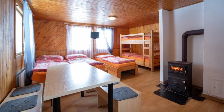 Pro výletníky a otužilce: bungalov či apartmán u lesní plovárny v KRNAPu