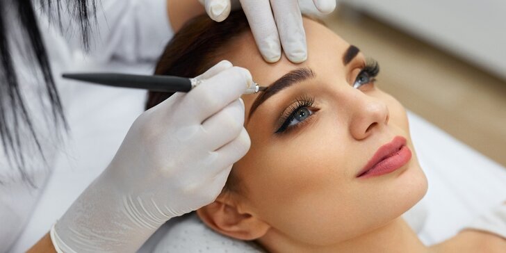 Permanentní make-up obočí metodou dle výběru včetně korekce