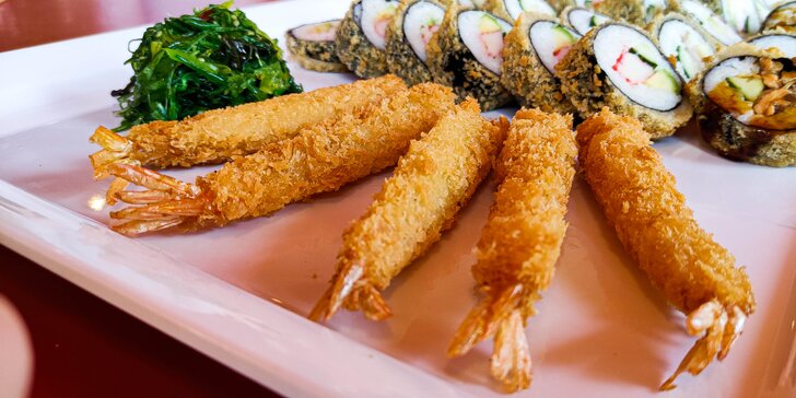 Sushi sety s 32 až 53 ks: krab, krevety, tuňák, okurka, avokádo i losos