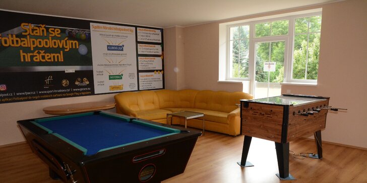 Sportcentrum Hrušková: bowling i s nápoji, squash vč. vybavení i sauna