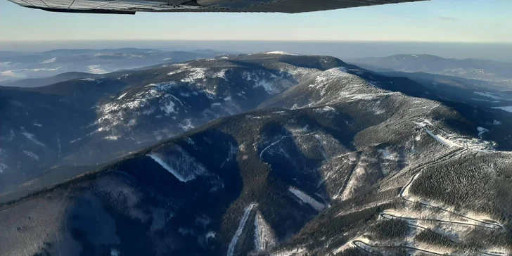 Vzhůru do oblak: seznamovací let i možnost pilotování moderního letounu Cessna 172SP G1000