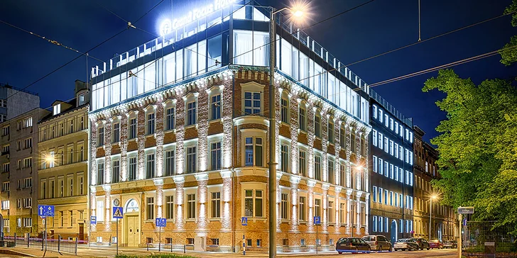 4* dovolená ve Štětíně: ubytování v pokoji nebo v apartmánu se snídaní a neomezený relax v sauně