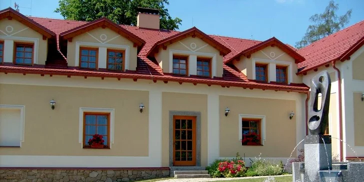 Romantika s privátním wellness včetně 3chodových večeří u Tábora