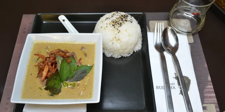 Originální thajské menu v Café Buddha Národní