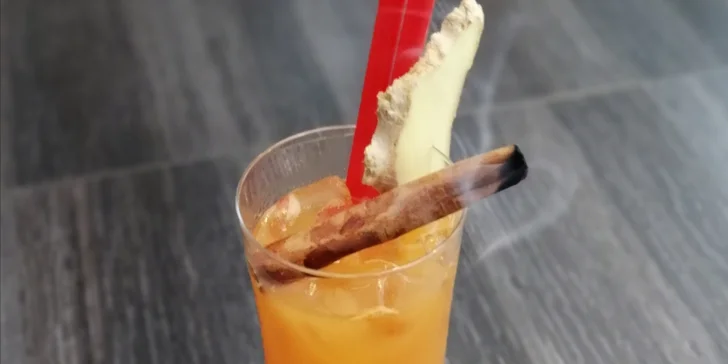 0,5–1 kg křídel v restauraci Veranda s pivem či limčou až pro dva jedlíky