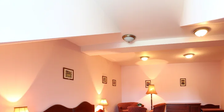 Pobyt se snídaní, neomezeným wellness i léčebnými procedurami v Golf Resortu Konopiště