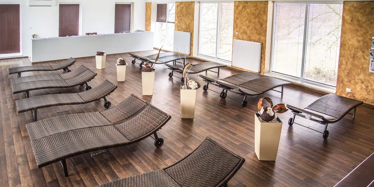 Relax na jihu Čech: neomezený vstup do wellness i masáž a snídaně