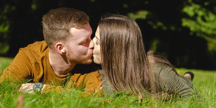 Fotografování pro jednotlivce, páry nebo rodiny v Havířově a okolí: 60 min. v exteriéru, 10 snímků s profi úpravou