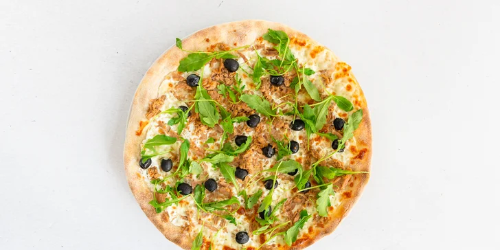 Dvě parádní pizzy o průměru 32 cm podle výběru z celkem 16 druhů