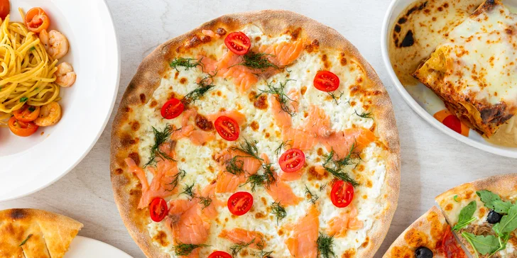 Dvě parádní pizzy o průměru 32 cm podle výběru z celkem 16 druhů