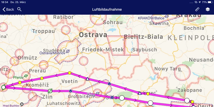 Okružní vyhlídkový let v Cessně do Tater a zpět: 500 km a téměř tři hodiny v oblacích