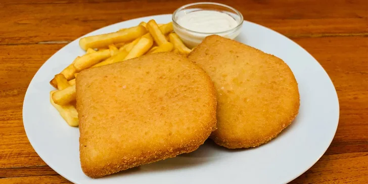 Ratatouille, gnocchi či smažený sýr, kachna, svíčková nebo guláš a dezert pro 1 nebo 2 osoby