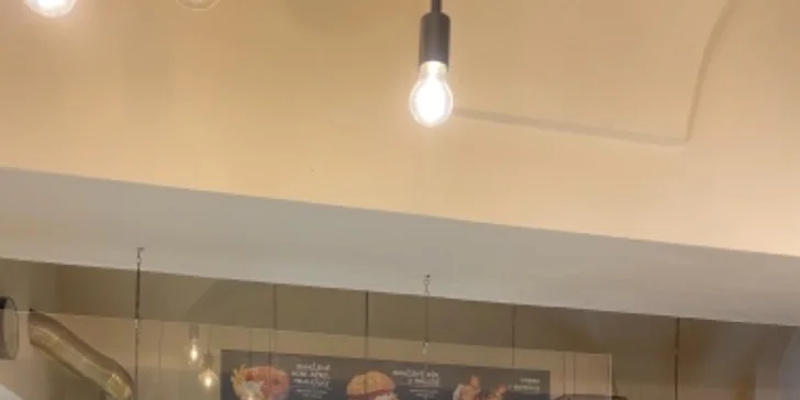 Jedna či dvě pizzy o průměru 32 cm na odnos s sebou, výběr z 5 druhů