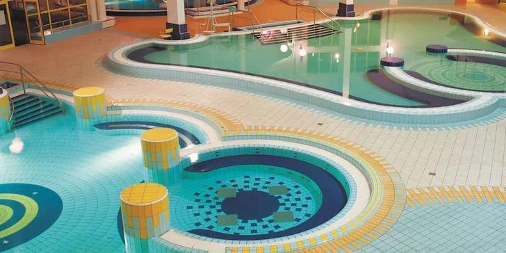 Rekreační pobyt v Sarváru: polopenze či all inclusive, volný vstup do termálních lázní