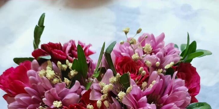 Překvapení, které vykouzlí úsměv na rtech: květinový box