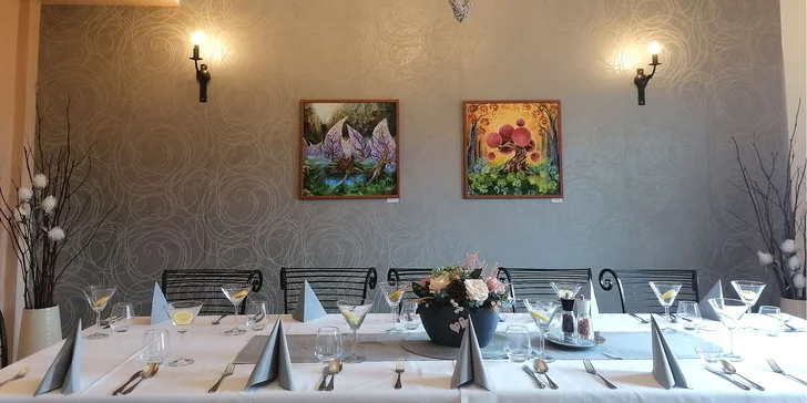 5chodové degustační menu pro dva: zauzená kachní prsíčka, tuňák a carpaccio i makovec