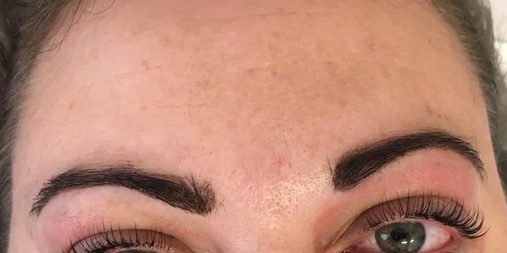 Lash lifting a výživa řas pro výrazný pohled: natočení, barvení i výživa