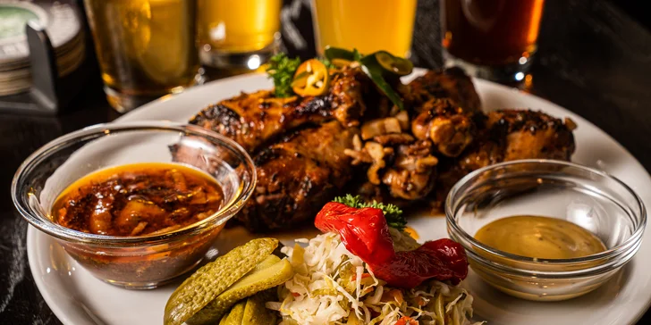 Na Stojáka v Brně: degustace 4 druhů piva a k tomu až 1,6 kg pikantních kuřecích paliček