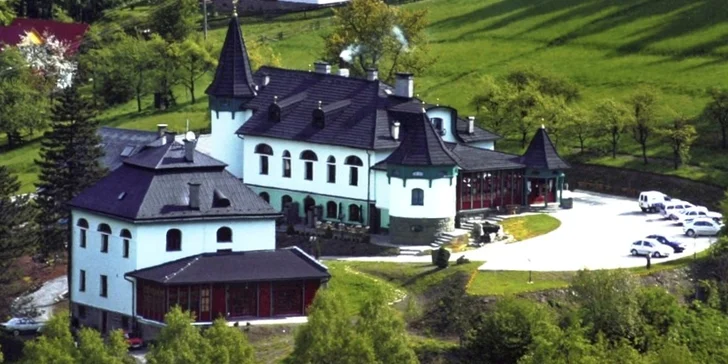 Pohodový pobyt u Lysé hory: snídaně či polopenze, wellness a výlety