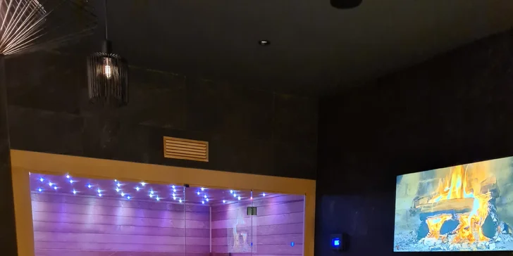 Odpočinek v privátním wellness pro pár: vstup na 2 hodiny, vířivka, sauna