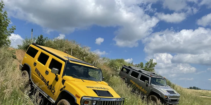 Kurz přežití a soběstačnosti i evakuační jízda v Hummeru H2